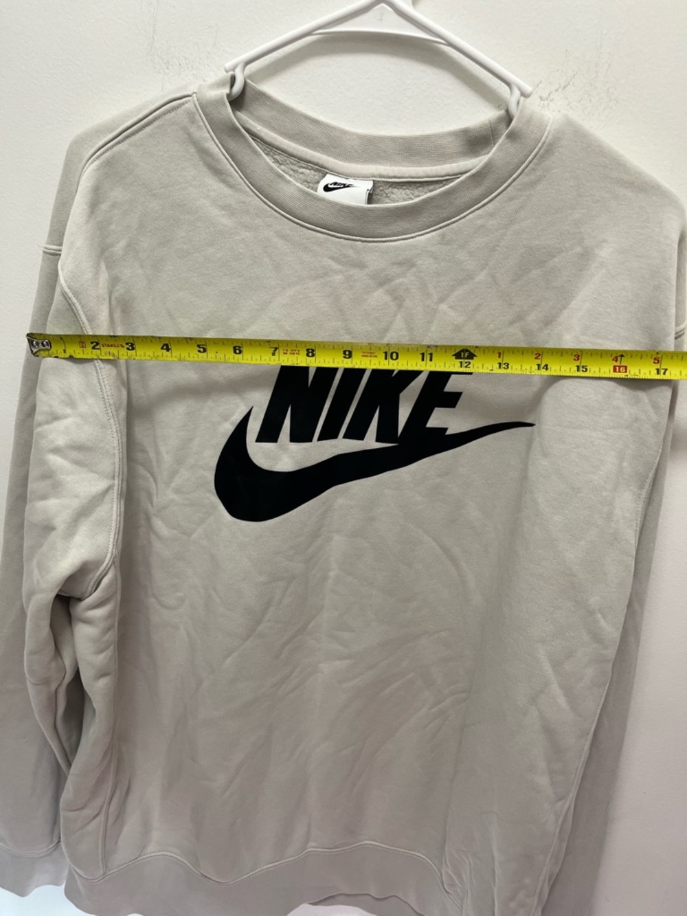 Nike Crewneck Sweatshirt Large - Picture 9 of 9